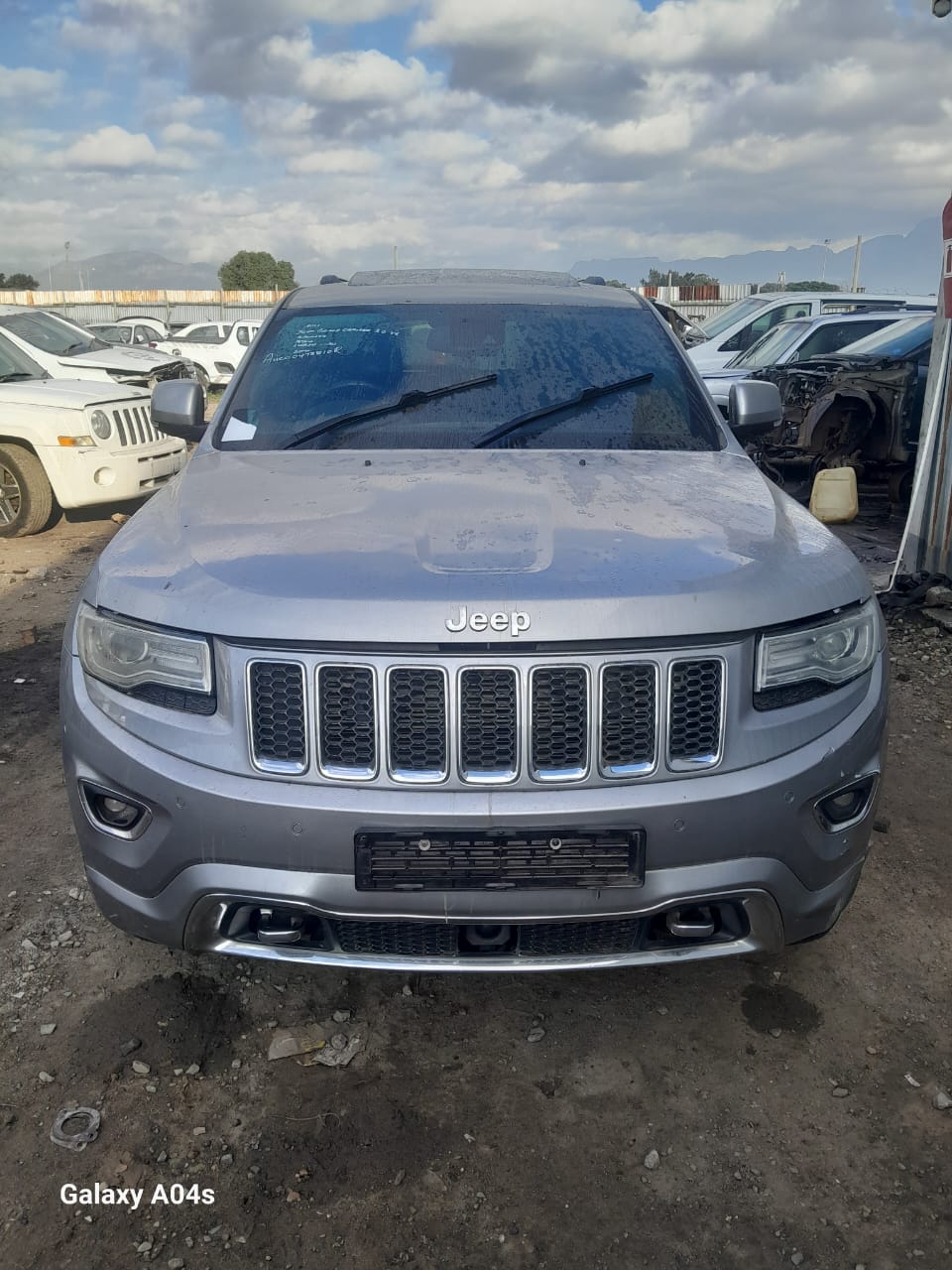 Jeep Grand Cherokee Overland donor vehicle