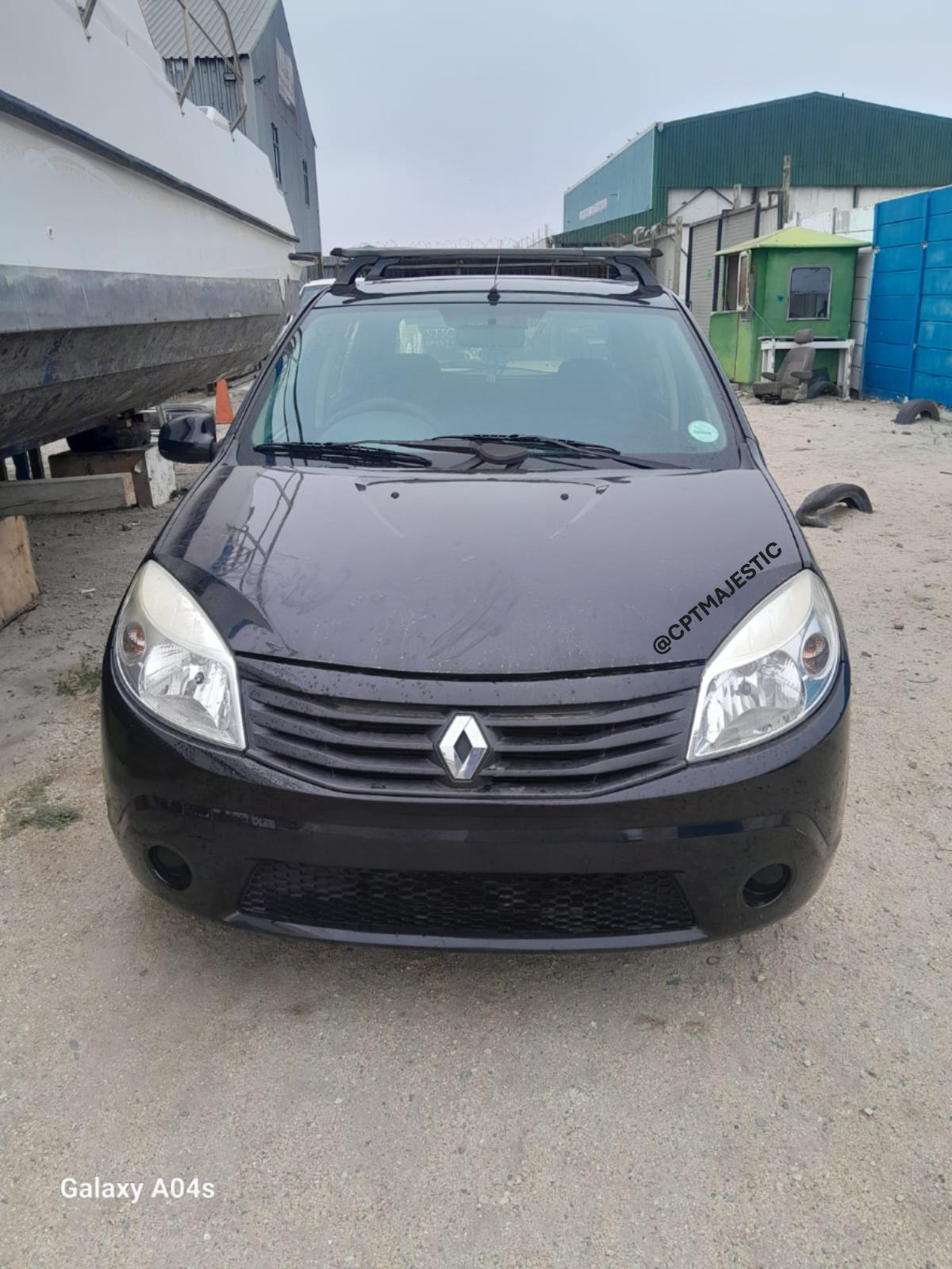 2012 Renault Sandero donor vehicle